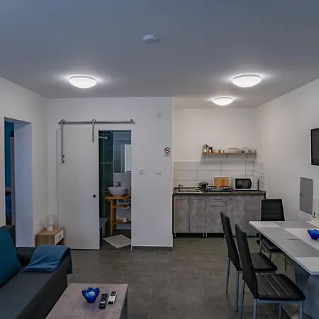 Forras Vendeghaz Maconka Apartment *