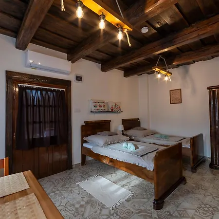 Apartment Forras Vendeghaz Maconka Batonyterenye
