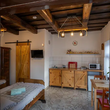 Forras Vendeghaz Maconka Apartment
