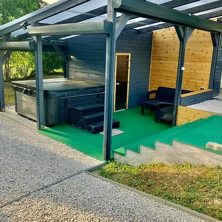 Apartamento Forrás Maconka *