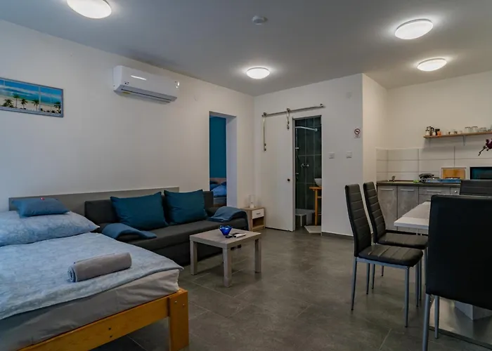 Forras Vendeghaz Maconka Apartmán *